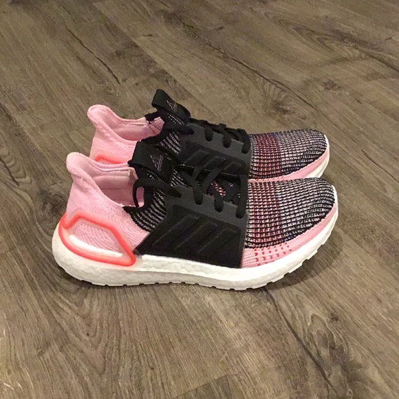 ultra boost 19 black orchid